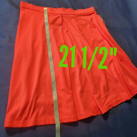 Adrienne Vittadini A-Line Skirt With Inverted  Front Pleat - Picture 4 of 7